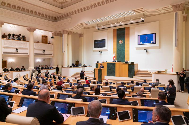 伊拉克利·科巴希泽 - 当不同各方重复相同的话时，协调是显而易见的 - 没有格鲁吉亚土地被卖给外国人！克茨阿尼西的面积比第比利斯小120倍，将它与摩纳哥比较是投机的！