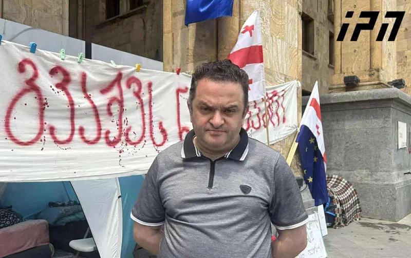 格德万·波普哈泽：我们正在抗议已经形成的局势，并表示我们必须以团结力量来对抗它——我们正在绝食以示抗议，不是为了让某人改变主意或采取不同行动。