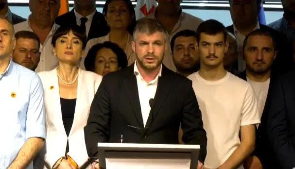 Irakli Kupradze：我们向反对派提出，我们相互加强；我们准备好在联盟中合作。将这些选举仅仅视为地方选举是犯罪——这是对事实上的政府的实际选举中的斗争。