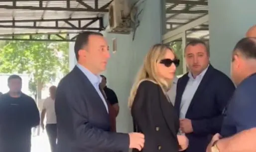 Irakli Gharibashvili arrived at the First University Clinic
