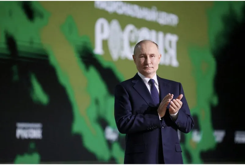 Reuters - პუტინმა ბრაზილიაში BRICS-ის სამიტზე სისხლის სამართლის საერთაშორისო სასამართლოს მიერ გაცემული დაპატიმრების ორდერის გამო, ვიდეოზარით ისაუბრა და განაცხადა, რომ "ლიბერალური გლობალიზაციის მოდელი მოძველებულია"