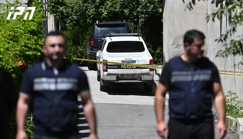 In Sagarejo, investigative actions are still ongoing at the home of Aleko Akhvlediani, where, according to available information, Tornike Rizhvadze attempted suicide