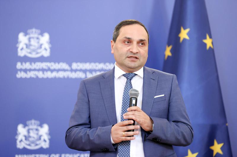 教育副部长：声称大学申请者选择院系的自由被限制的说法是猜测。