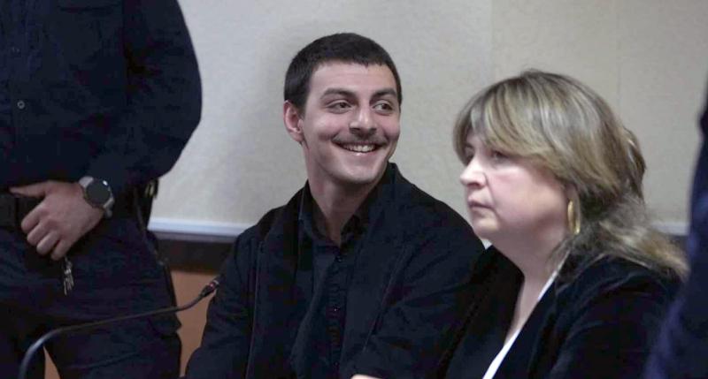 19岁的Saba Jikia，被指控袭击一名警察，已被判处4年6个月监禁。