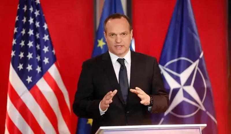 佩特雷·齐斯卡里什维利：“格鲁吉亚公民可能失去免签证旅行，这是一个真正的危险。我们正在积 极与我们的伙伴合作，以确保制裁只针对‘格鲁吉亚梦想’的代表，而不针对整个社会。”