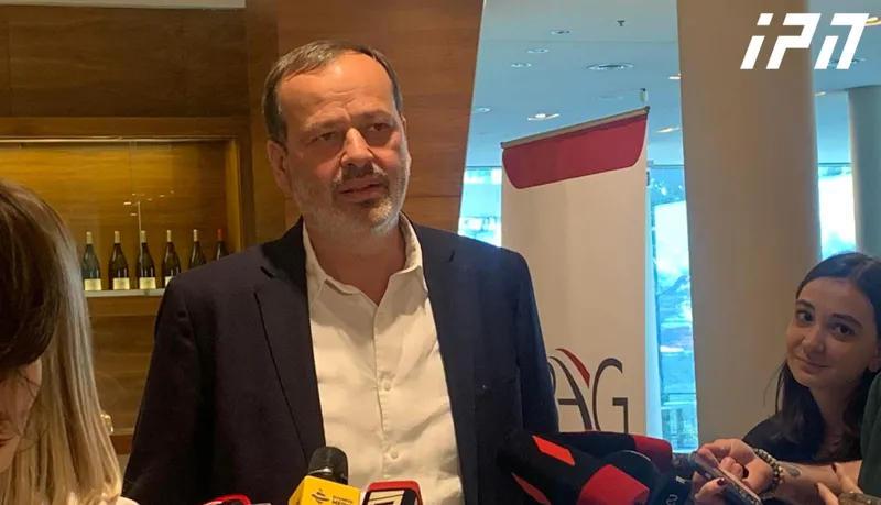 财政部的调查服务在商人Lasha Papashvili的商业中心进行了调查行动。