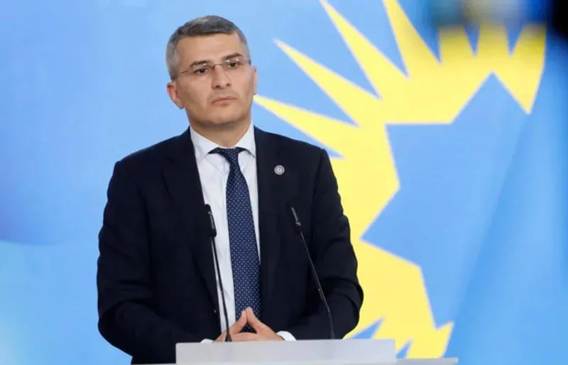 Mamuka Mdinaradze: They’re writing to you, “Repeal the Law on Transparency and the Law on Family Values;” What does that mean? Isn’t that outright blackmail?!