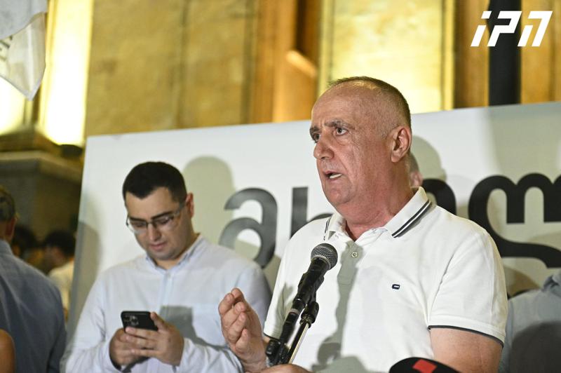 აკაკი ბობოხიძე - როდესაც მთელი ევროპა საქართველოს ელოდება თავის რიგებში, საქართველოს მართავს მტერი და გვაშორებს მთავარ მიზანს - როგორ შეიძლება, დღეს ბრძოლას არ ჰქონდეს აზრი, როდესაც ასე ახლოსაა გამარჯვება