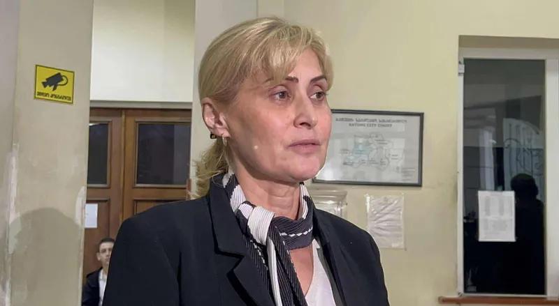 律师：这个认罪协议是最高政府官员从一开始就公开提供的一部分——他们正在告诉Mzia Amaghlobeli：你出狱的唯一机会就是为一切承担责任。