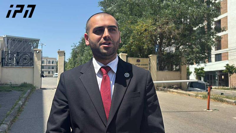 检察官：我们对每个被告进行了个别评估——我们评估了他们的健康状况、所犯行为的性质以及他们的年龄——在犯罪之前，他们应该考虑到他们有什么疾病。