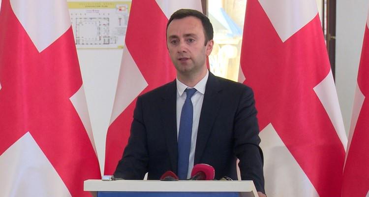 Levan Makhashvili: Kakha Kaladze已经表达了再  次成为市长候选人的兴趣，但让我们等待程序完成——实际上，有可能另一个候选人会被提名。