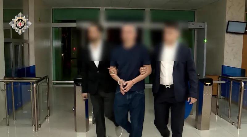 前国防部副部长、国防部采购部门前负责人，以及Juansher Burchuladze的姐夫的法庭听证会将于今天举行。