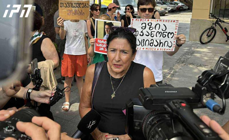 萨洛梅·祖拉比什维利：Mzia Amaghlobeli的律师专业且有说服力地展示了证人警察提供了多少谎言和虚假证词——一部“系统性谎言  的编年史”正在我们面前被书写。