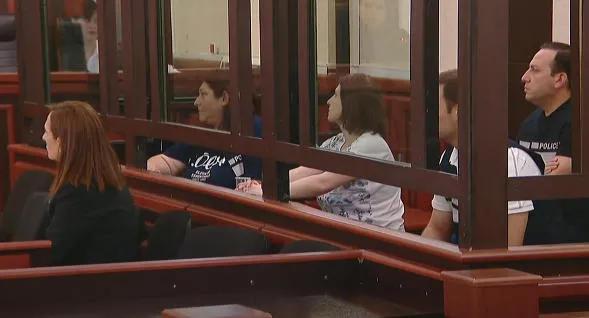 律师：Samkharauli的专家昨天悄 悄潜入监狱，以防止Nino Datashvili被转移到精神病设施进行检查——精神病学家David Maghradze在监狱里探访了她。