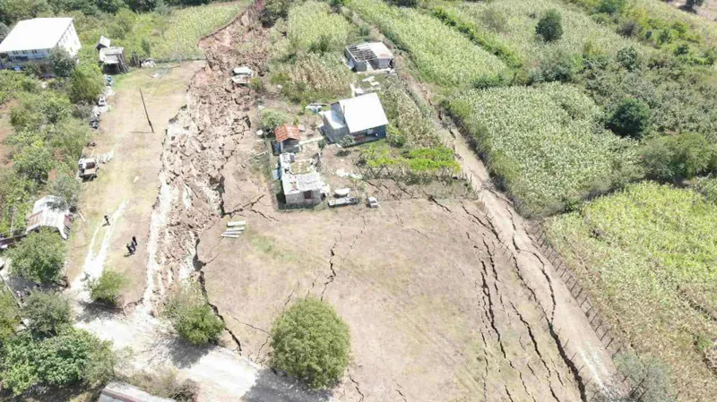 Kharagauli City Hall: Due to the increased risk of intensified landslide activity, entry into the villages of Gverka and Khemaghali is strictly restricted – some local residents still refuse to leave their homes