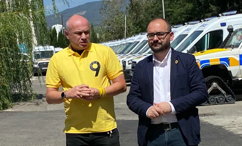 Grigol Gegelia: The state purchased 120 ambulances for 29 million, yet most stand idle and rust – This is an expression of “Georgian Dream” incompetence and a total corrupt quagmire