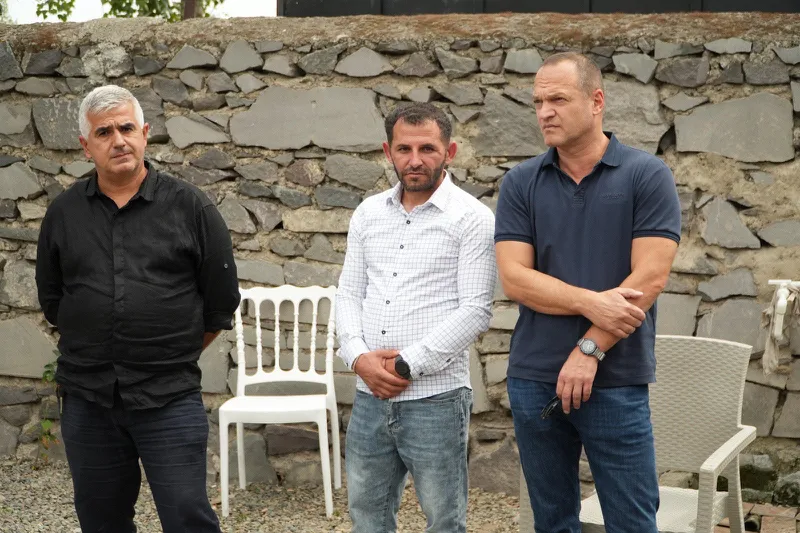 აზად ქარიმოვი - მარნეულში „ქართული ოცნება“ ცდილობს მოსახლეობის შეცდომაში შეყვანას - მიხეილ სააკაშვილის პარტია 4 ოქტომბრის რუსულ სპეცოპერაციაში მონაწილეობას არ იღებს და რუსთაველის გამზირზე იქნება