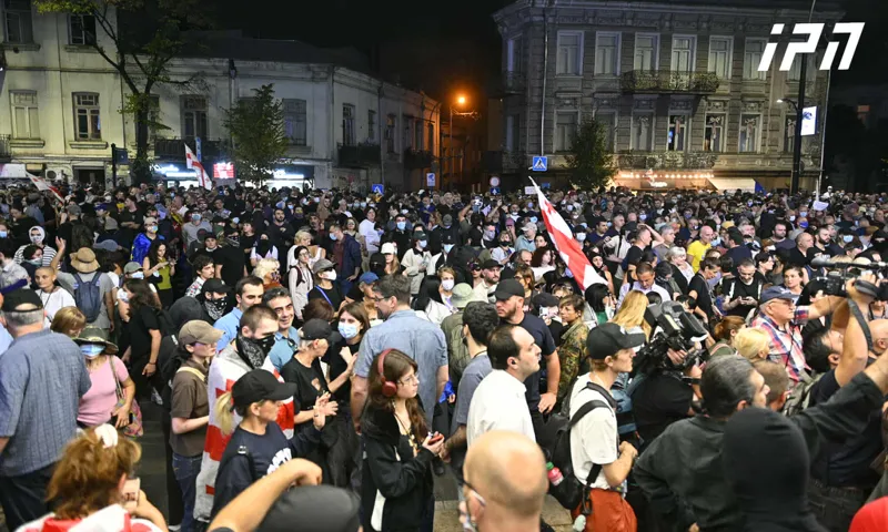 A protest rally is taking place on Melikishvili Avenue near Kakha Kaladze’s headquarters