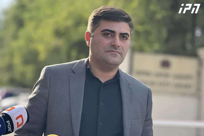 დემეტრე ჩიქოვანის ადვოკატი რატომ მალავენ საქმის მასალებს? გამოიტანეთ ისინი საქმეში არანაირი მტკიცებულება არ არის მივმართავ საზოგადოებას შეწყვიტეთ ჩემი...