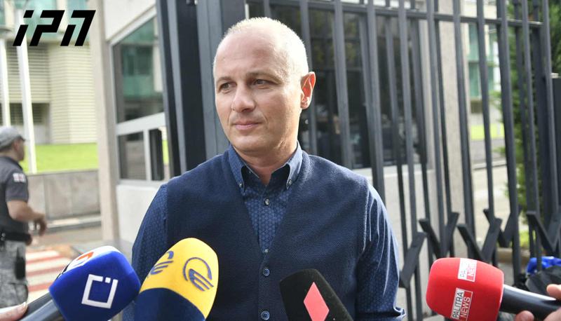 Levan Khabeishvili的律师：指控指责他发表了几次公开声明，在这些声明中，他谈到未来政府将为警察提供奖励，以表彰他们尽职尽责地履行职责。将此称为贿赂邀约是荒谬的。