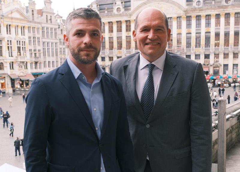 布鲁塞尔市长：我想表达我对第比利斯市长候选人Irakli Kupradze的全力支持。