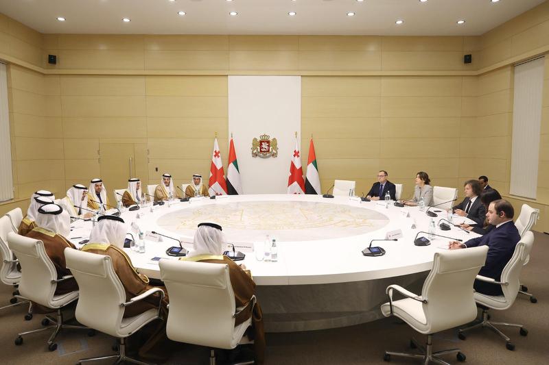 总理伊拉克利·科巴希泽会见了阿拉伯联合酋长国的总统谢赫·穆罕默德·本·扎耶德·阿勒纳哈扬。