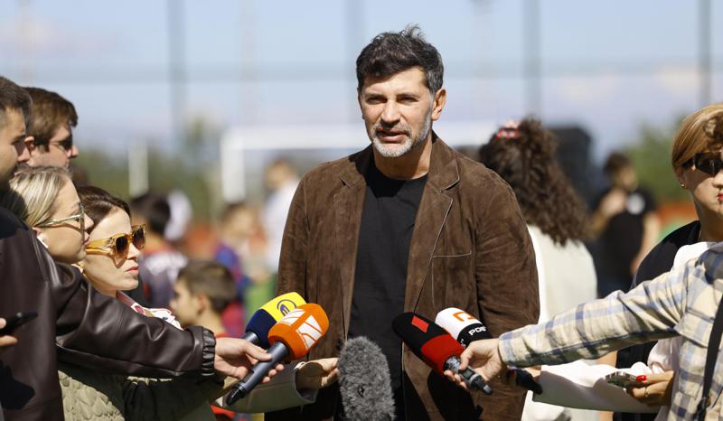 Kakha Kaladze 在 10 月 4 日：什么都不会发生；10 月 4 日，我们将庆祝胜利——不会有革命或推翻，将会有和平。让他们胆敢采取非法步骤，他们将感受到后果。