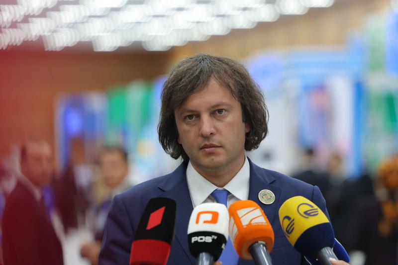 伊拉克利·科巴希泽：我不想与泽伦斯基展开争论，他是一个处于战争中的国家的总统——格鲁吉亚在所有候选国家中高出10点，在人权和民主方面。