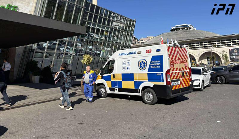 内务部发布关于假日酒店事件的声明。