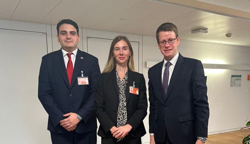 蒂娜·博库查瓦：我们正在柏林，就像在布鲁塞尔一样，致力于暂停伊万尼什维利及其随从的免签旅行——德国应该采取主动，这样格鲁吉亚才能作为一个国家生存下去。