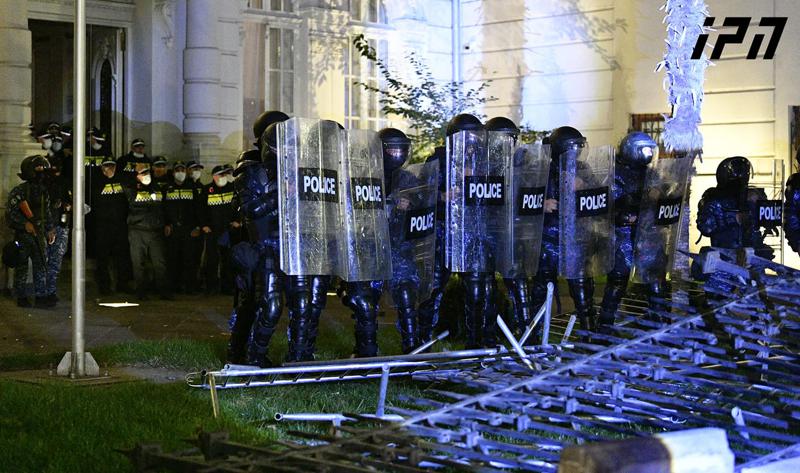 MIA：又有8人因10月4日事件被捕。