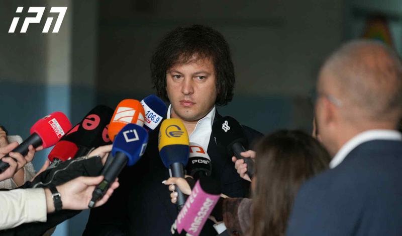 首相：美国国务院应该友好地证明它行事不是受“深层国家”的影响，而是符合美国人民的客观利益，而最简单的证明就是谴责推翻政府的企图。