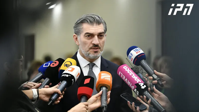 Mikheil Kavelashvili to the journalist - You have your own president, ask her and maybe she will pardon those prisoners - those people whom you call "prisoners of conscience" have committed a specific crime