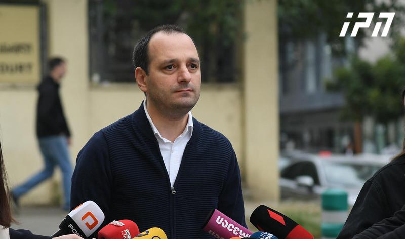 伊拉克利·纳迪拉泽的律师：不幸的是，不仅预审拘留措施，而且惩罚都已被政治领导层在这样的进程中预先决定；我们只是被迫参与这个闹剧。