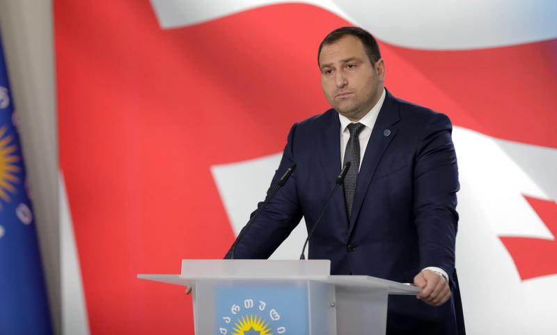 伊拉克利·基尔茨哈利亚：与违反宪法原则的政治党派有关联的人员将被禁止被动选举权——这些人不仅无法参与国家治理，而且还将被禁止参与党派活动。