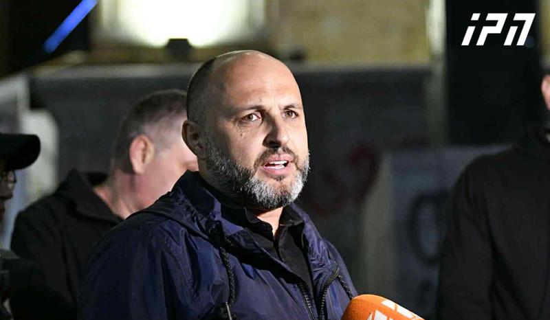 伊拉克利·纳迪拉泽——原来这样一场大的政变是由一位世界级歌剧歌手和前检察长计划和领导的——他们的宣传正在失败，甚至他们的支持者都很难相信政权会在没有金钱和武器的情况下倒台。