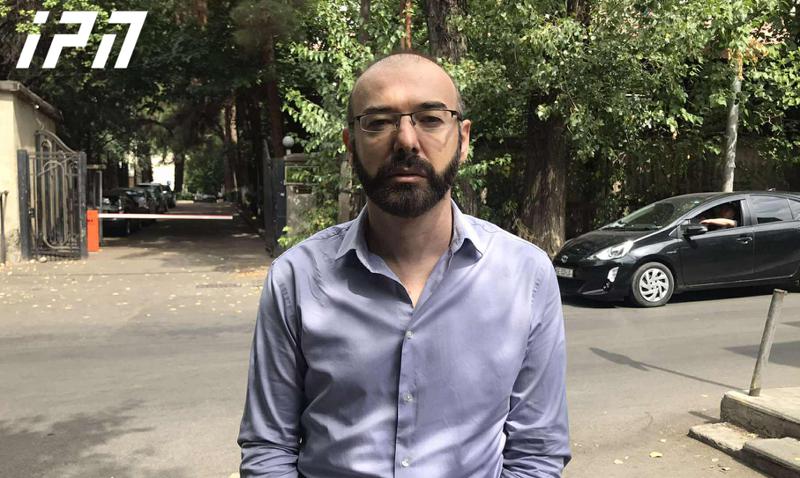 大卫·贾迪埃里在第比利斯市法院审讯前：我从未与乔治·凯莫克利泽有过任何联系，我不认识他——我不记得苏联解体后有任何律师被传唤。