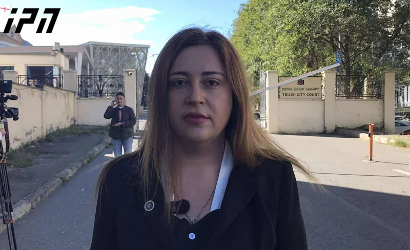 პროკურორი არასრულწლოვანი ბრალდებული დ.ჩ. დანაშაულამდე რამდენიმე დღით ადრე გიგა ავალიანთან ერთად იწვა და სხვა არასრულწლოვანებს ეხმარებოდა მის ჩადენაში