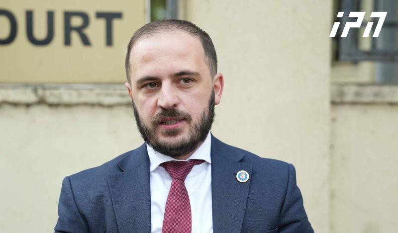 列万·韦普哈瓦泽 - 奥塔尔·帕茨哈拉泽 目前在俄罗斯，他于 2025 年 6 月离开了格鲁吉亚——列万·贾恩维拉泽 感觉受到了帕茨哈拉泽和米卡泽兄弟的威胁，因为他们在生意上发生了冲突。