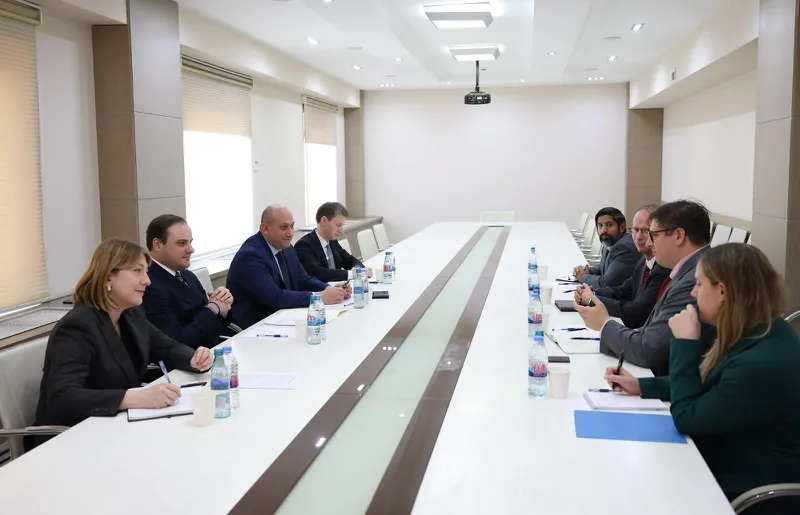 Head of Government Administration meets US Department of State delegation