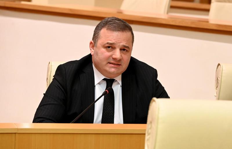 Shalva Kereselidze：Gakharia 是唯一一个威胁和攻击都无法阻止的人——至于“Dream”的小伙子们，我建议他们不要做得太过分，否则他们中最热心的人已经被他们的赞助人送进监狱作为新年礼物。