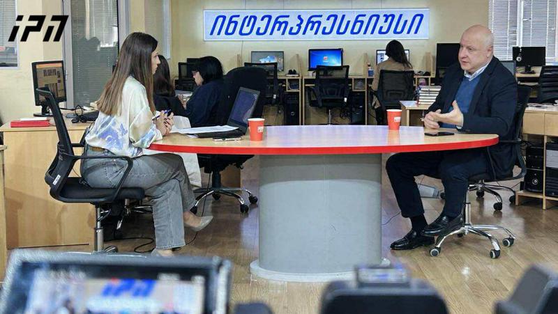 Gigi Tsereteli: 格鲁吉亚梦想党的某些成员只缺少一件皮大衣和一把毛瑟枪，他们就会很乐意签署执行命令！——至于Michael Roth，他们只把外国人看作是从中获取金钱的ATM。