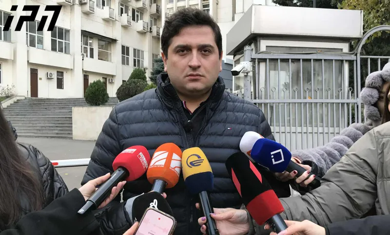 Lawyer: Aleko Elisashvili says he committed the act to express protest against an unfair court; the only thing he regrets is that he was a few seconds short of completing what he intended — he chose Saturday so that no one would get injured
