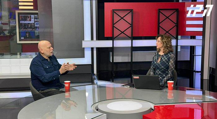 伊阿戈·卡奇卡奇什维利：警察告诉抗议者离开人行道——我们该怎么做，飞到天上去吗？从我们的厨房里举行虚拟抗议吗？我们已经达到了完全的荒谬。