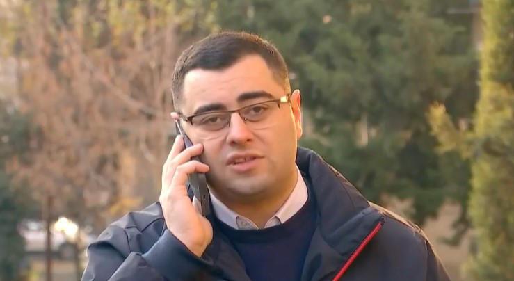 Giga Lemonjava: 我不记得有人故意这么早被释放出狱只是为了避免被拍摄离开的镜头——这显示了所谓的当局多么脱离现实，以及他们偏离为公众服务的程度有多远。