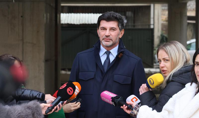 卡哈·卡拉泽：辩论和论战是受欢迎的 – 侮辱和诽谤已成为日常做法。