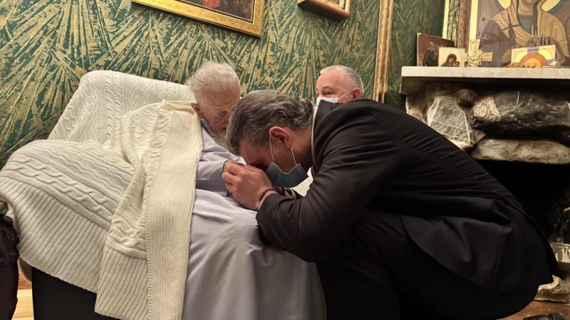 米克海尔·卡维拉什维利：尊者对祖国和国家的划时代贡献将永远是一个无与伦比的忠诚典范；他成为了人民坚定的支柱；他的智慧和父爱将深切地被怀念。