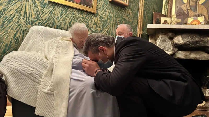 მიხეილ ყაველაშვილი უწმინდესის ეპოქალური ღვაწლი სამშობლოსა და ერის წინაშე დარჩება ერთგულების უბადლო ნიმუშად ის ხალხის მტკიცე საყრდენი გახდა მისი სიბრძნ...