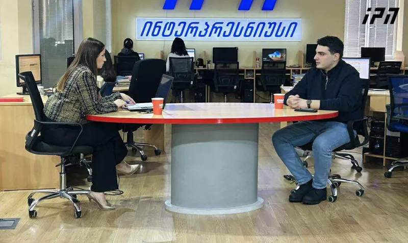 ლევან სანიკიძე ქართული ოცნება ცდილობს აჩვენოს, რომ ყაველაშვილს აქვს ძალა ჩვენ გვაქვს ძალა და აი, ასე გექცევით რაც შეეხება ნაციონალურ მოძრაობას, ის არ ...