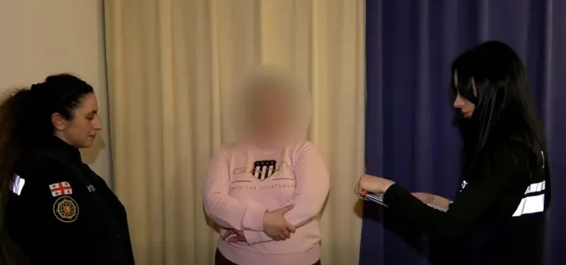 Police detain woman for stabbing man with whom she was in an unregistered marriage
